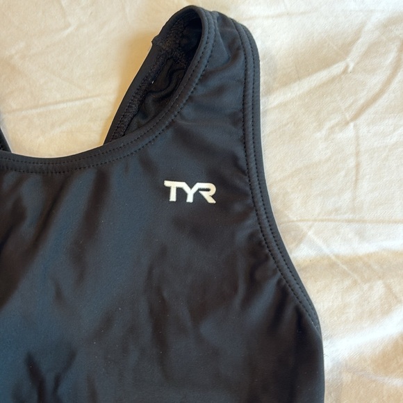 TYR Swimsuit - Picture 2 of 3